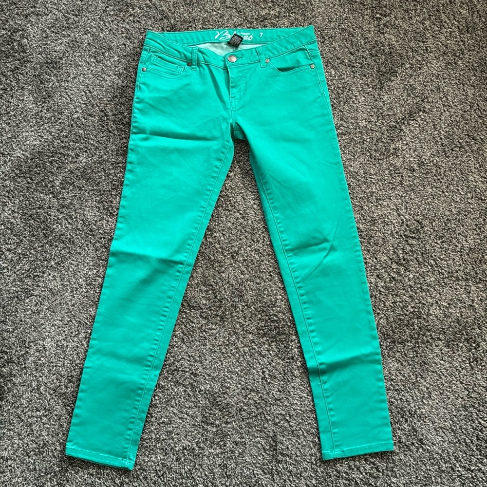 Celebrity Blues Turquoise Size 7 Skinny